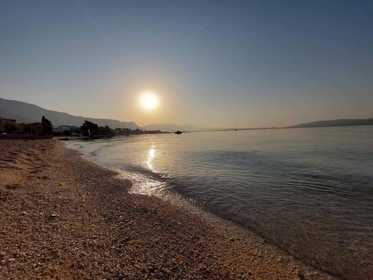Ferienhaus Maestral - Kastel Kambelovac Kaštela Eksteriør billede